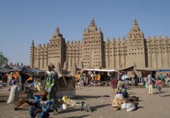 Afrika-West: Mali - Moschee in Lehmbauweise